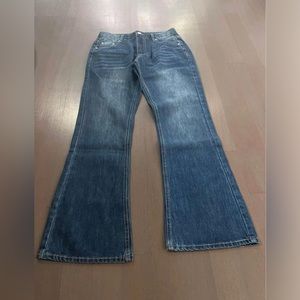 Women's boot but jeans.